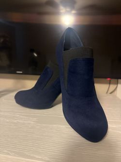 High heel booties