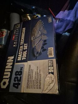 Quinn 428 piece master technician socket set