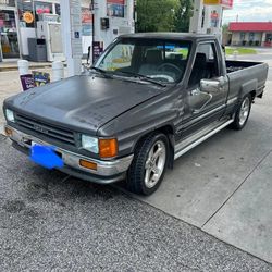 88 Toyota Pickup 22r
