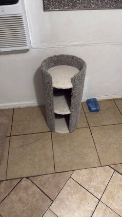 Cat tree