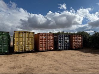 Hand pick your containers today, local container yard In Hesperia