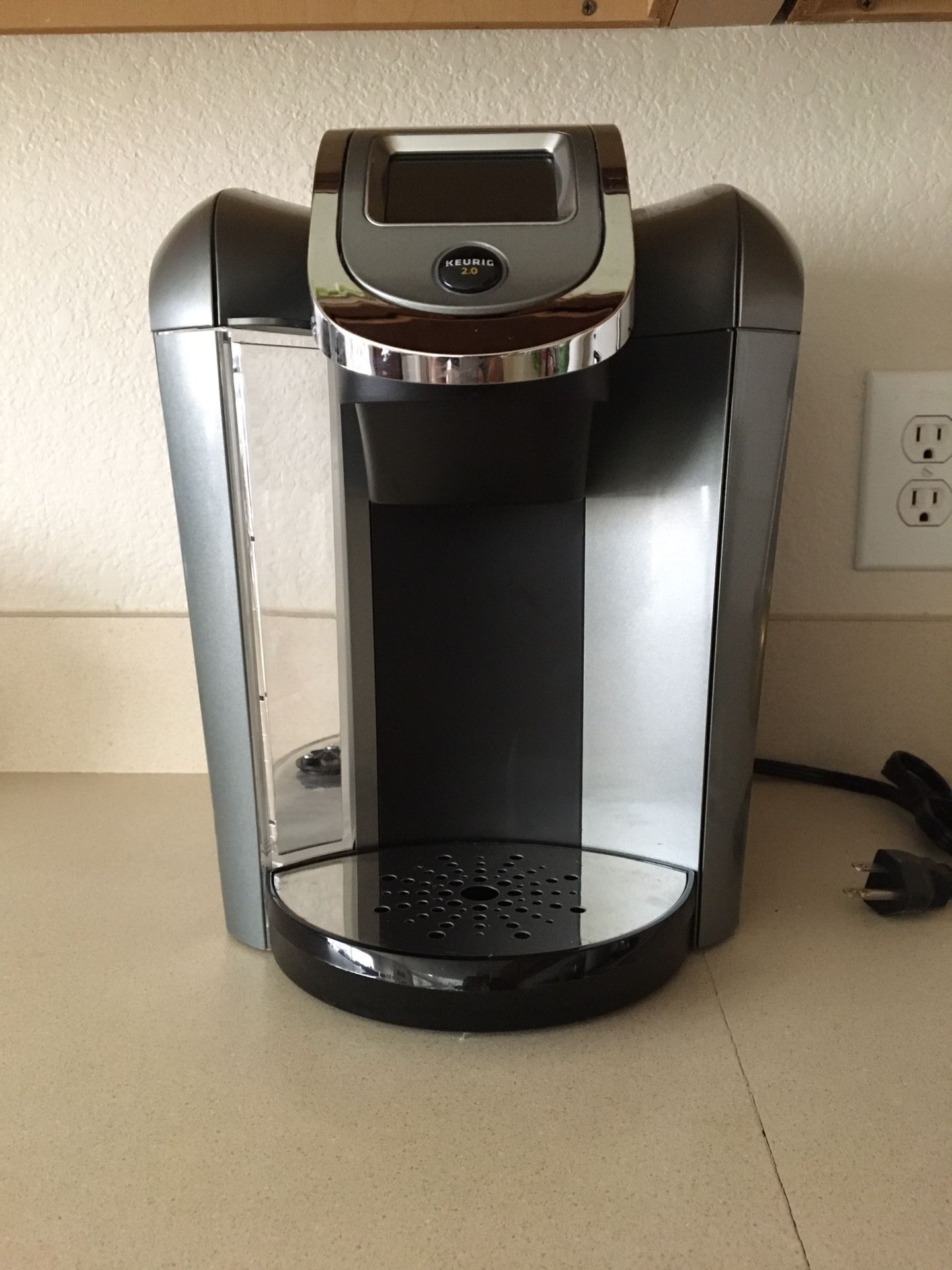 Coffee Maker KEURIG 2.0 New