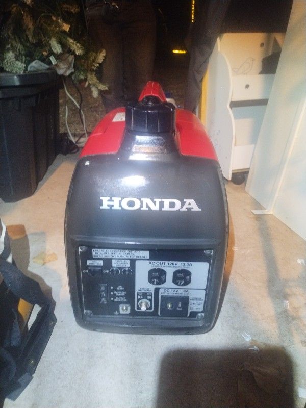 Honda Generator 2200i