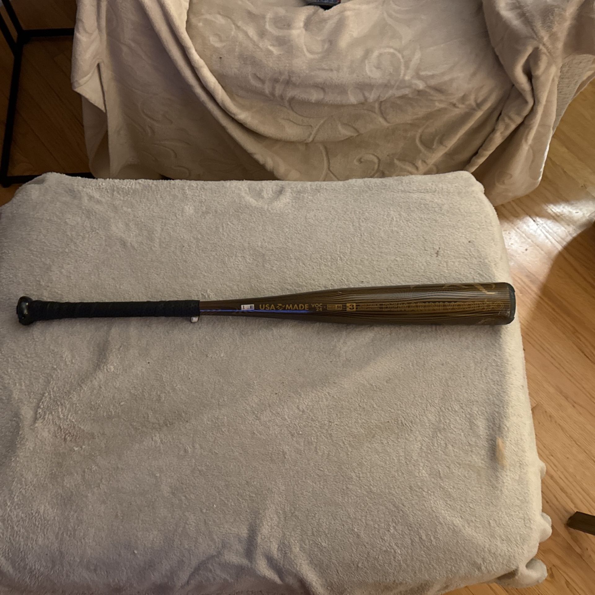 Demarini Voodoo Bbcor