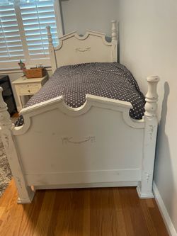 Trundle Bed