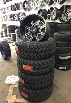 20X12 WHEELS AND 33 MUD TERRAIN!!! WE FINANCE!! 🤭🤫