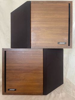 Vintage Bose 2.2 Bookshelf Speakers Pair Walnut Veneer EXCELLENT CLEAN & READY