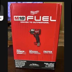 Milwaukee M18 Fuel 3/8” Mid Torque Impact Wrench 