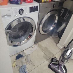 Lg Dryer/washer 