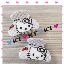 New  Hello Kitty Gray Logo Hair Clip Set