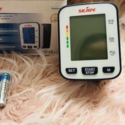 SEJOY BLOOD PRESSURE MONITOR 