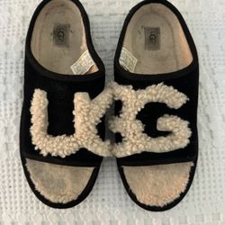UGG Slippers 