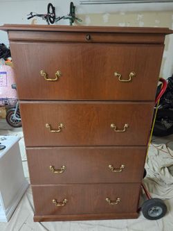 Oak Wood dresser