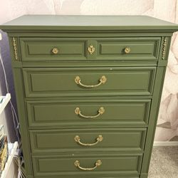Green Vintage Dresser | 5 Drawer Dresser Chest of Drawers 