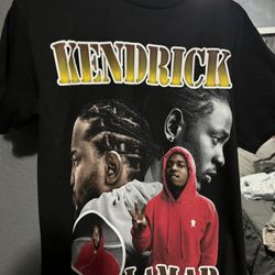 Graphic Tees Medium