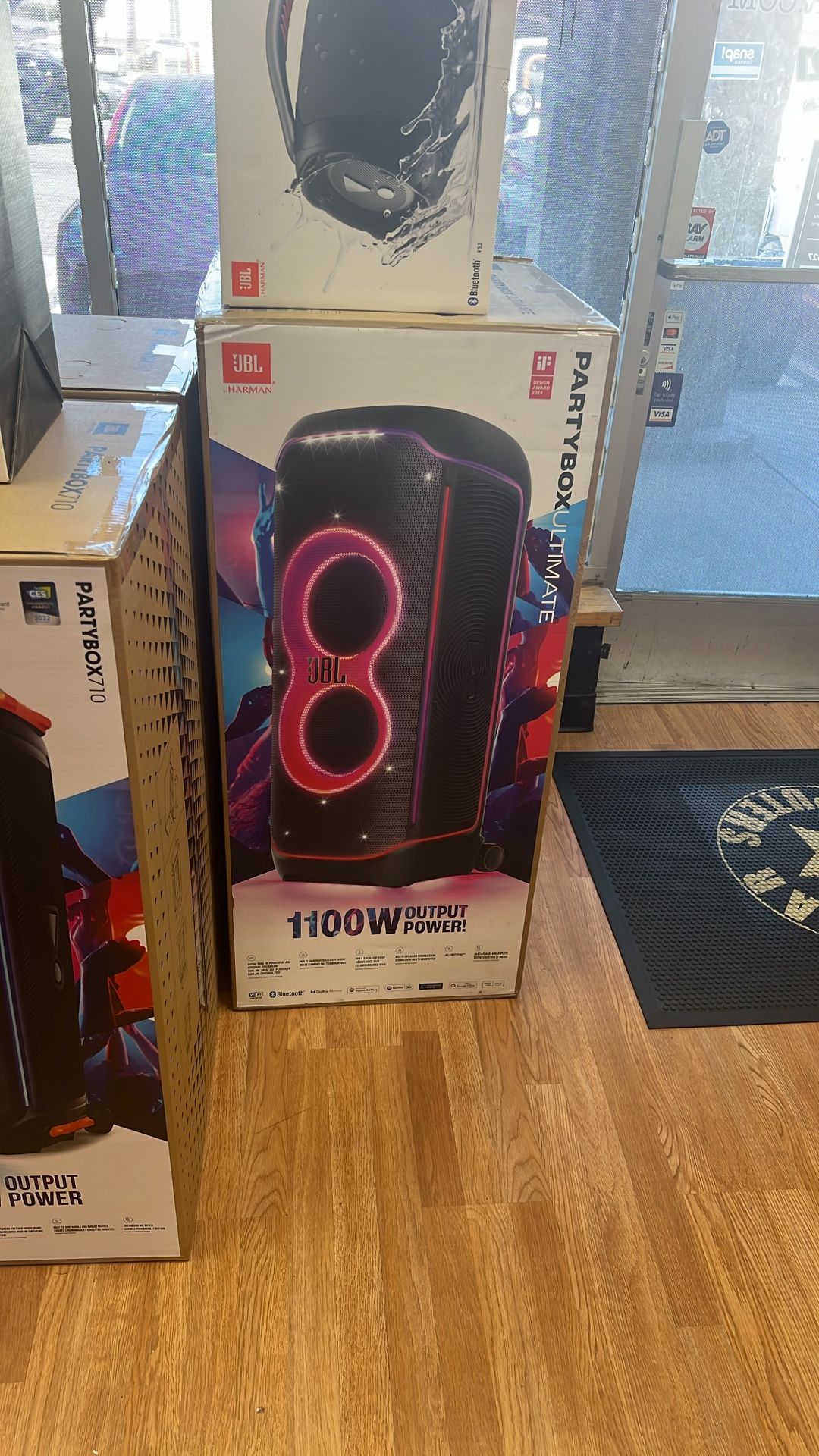 JBL Partybox Ultimate 1100W