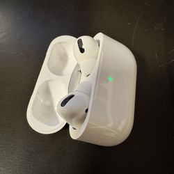 Apple AirPods Pro 1st Gen