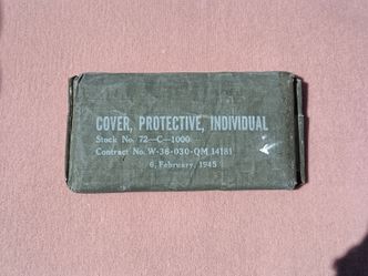 US WWII Blister Gas Cover, Protective, Individual - 72-C-1000 - 6 February 1945