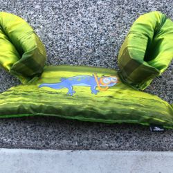 Toddler arm, floaty/life jacket