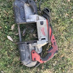 Milwaukee corded deep-cut portable band saw