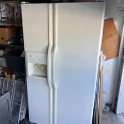 Kenmore Coldspot Refrigerator Parts – Ice Maker, Glass Shelves, Doors, etc. (2003)