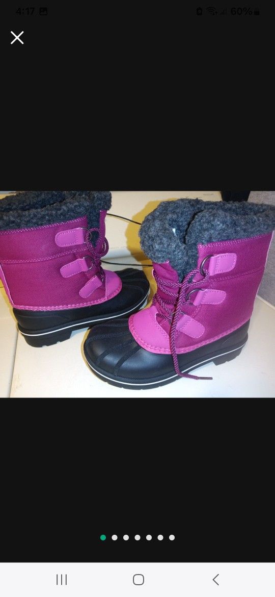 Cat & Jack Thermolite Waterproof Boots Girls Size 2. New Without Tag Although The Elastic Is Still Attached.