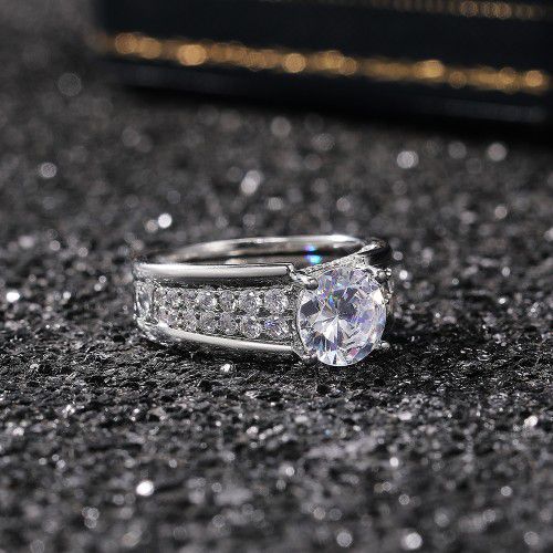 "Luxury Round Diamond Shiny CZ Dainty Wedding Ring for Women, K792
 