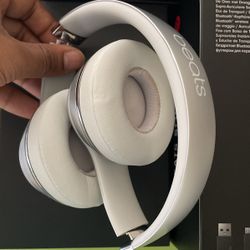Beat Solo 3 Wireless Headphone 