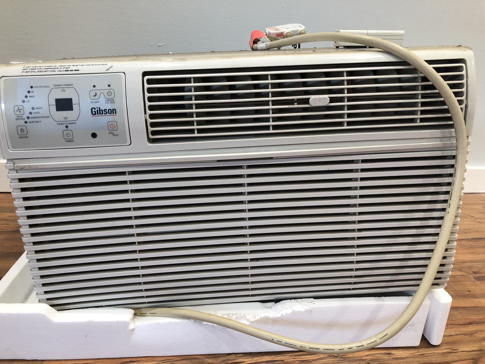 AC and Heating Unit- GIBSON w/remote control