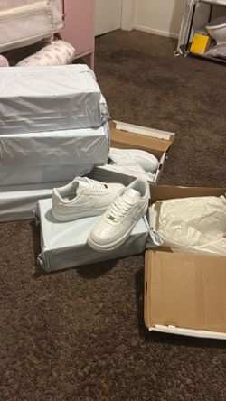 Nike Air Force 1s white