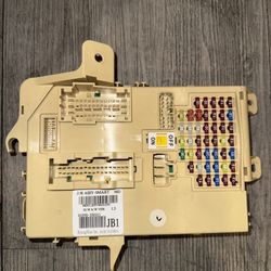  2011 HYUNDAI ELANTRA CABIN FUSE BOX PN:91950-3X011 OEM
