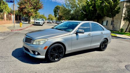 2010 Mercedes-Benz C-Class