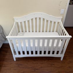 Baby crib