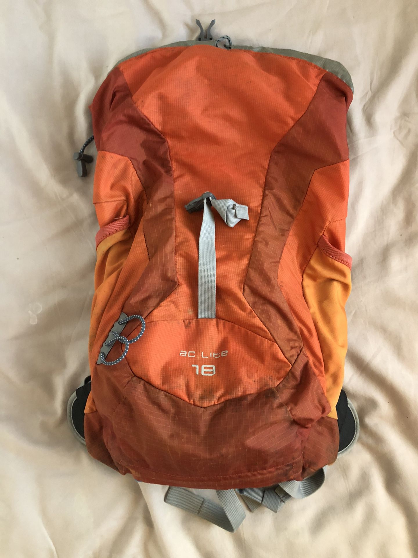 Deuter AC Lite 18 Backpack 