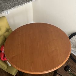 Free Table