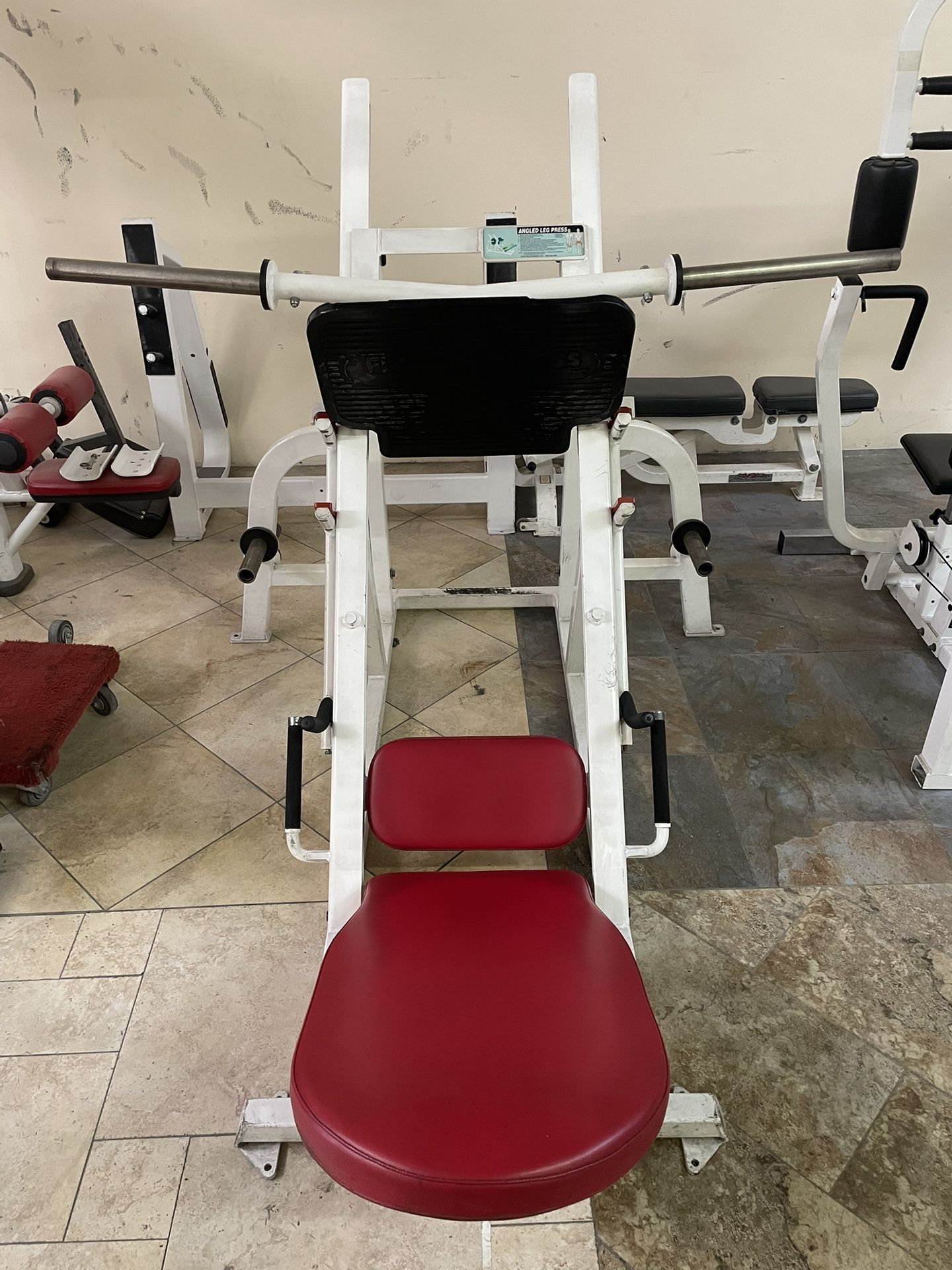 Angled Leg Press Exercise Workout Machine Equipment