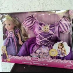 *Disney* Rapunzel doll and toddler dress gift set brand new! Fits 2T-4T