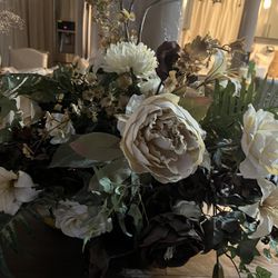 Table Decor Flower Arrangement 