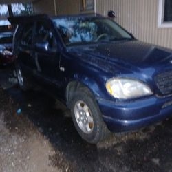 2001 Mercedes  ML320