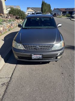 READ DESCRIPTION TOYOTA AVALON