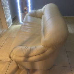 SUPER CLEAN SOFA SET/ WHIRLPOOL REFRIGERATOR 