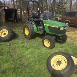 John Deere Tractor