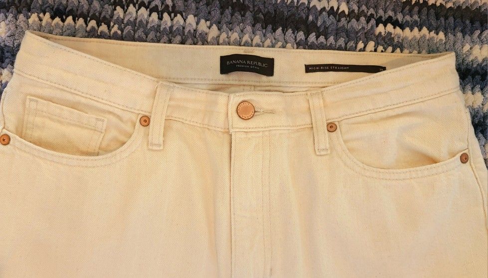 Banana Republic Jeans Natural Cream Color - 31 Long