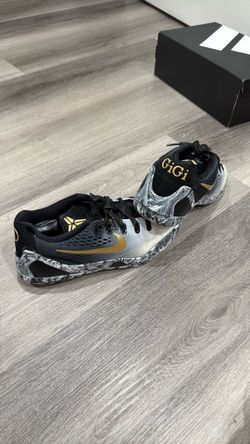 Kobe Gigi shoes size 5.5 Y