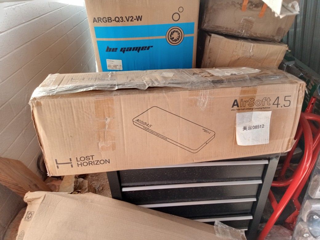 Lost Horizon Air Soft 4.5 Ultra Thick Self Inflating Camping Mattress