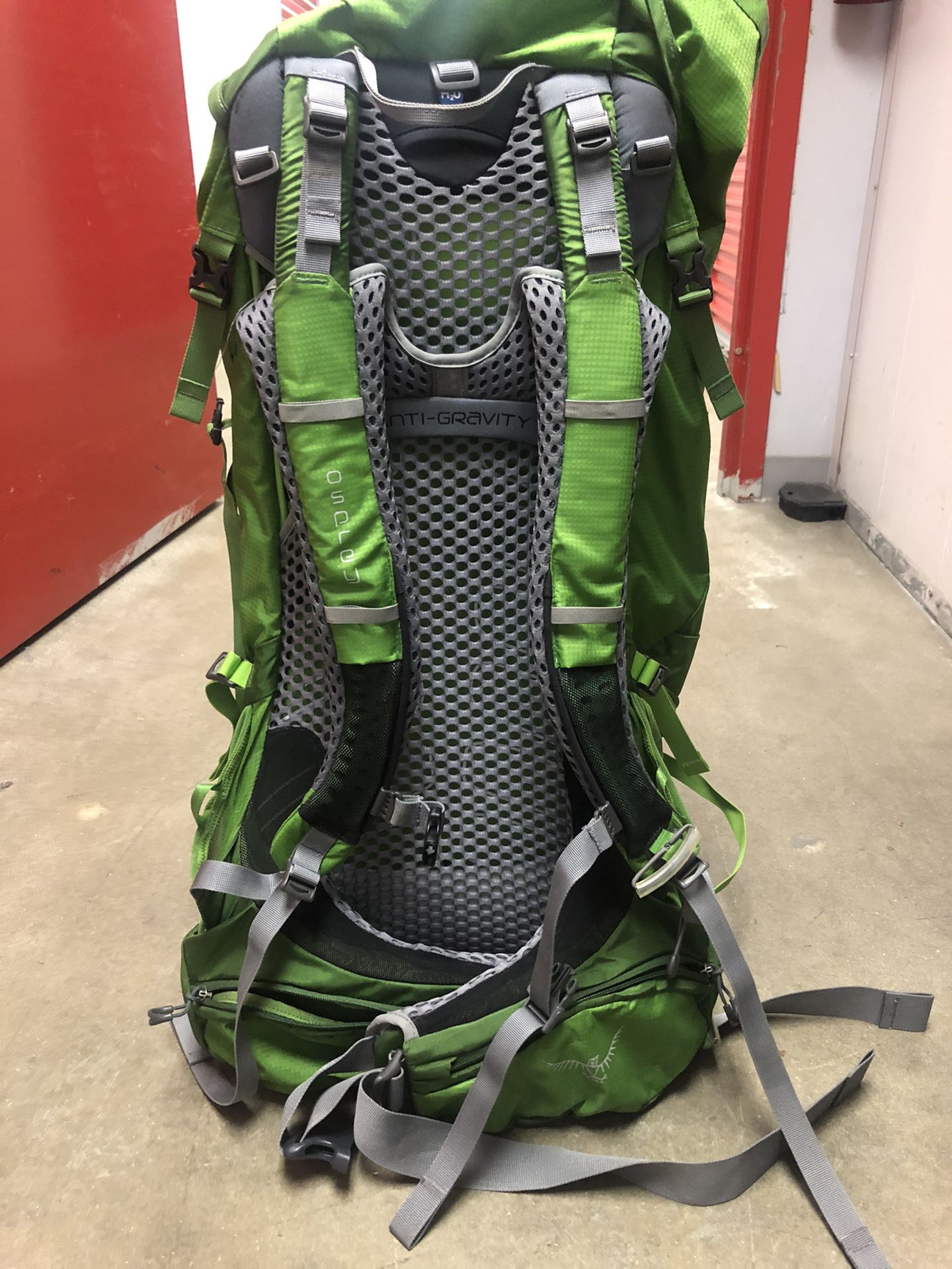 Osprey Atmos 65 Hiking Backpack