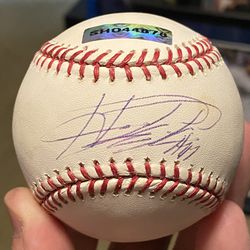 Howie Kendrick Autograph Baseball Los Angeles Angels of Anaheim