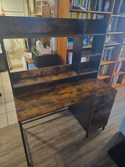 Desk with hutch