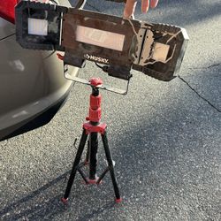Husky 3200 Lumen Tripod  LED Work Light