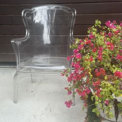 Acrylic Chair 